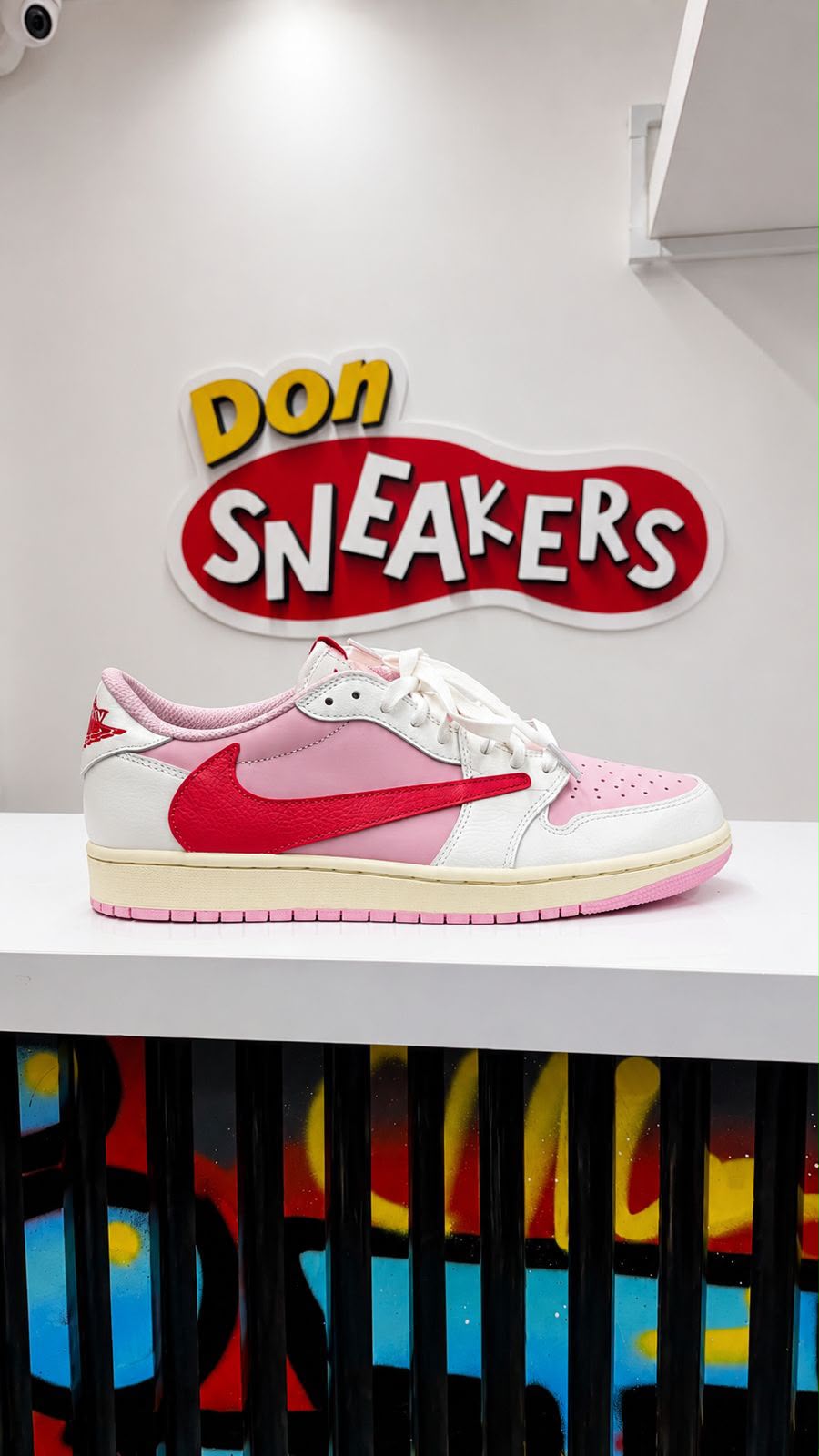 Travis scott retro 1 low Rosita y rojo