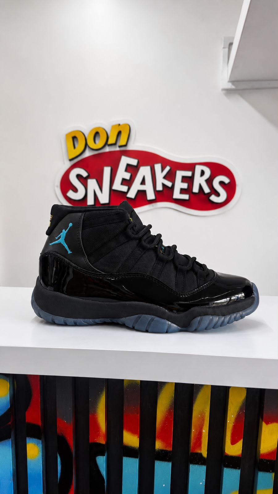 Retro 11 Spaces Jam